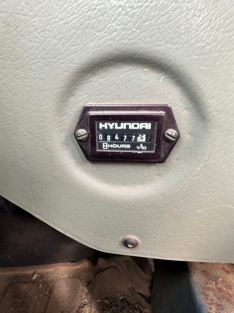 Hyundai 740-3